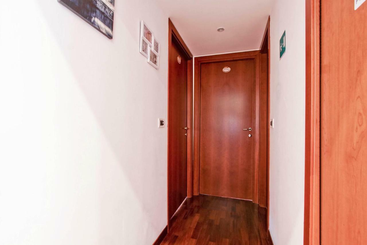 Rent Rooms Filomena E Francesca Roma Ngoại thất bức ảnh